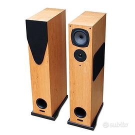 Rega R5