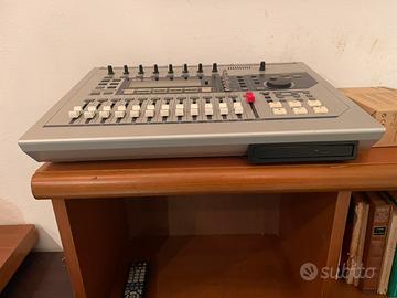 Mixer registratore multi traccia