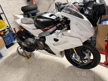 Aprilia ra 660 trofeo