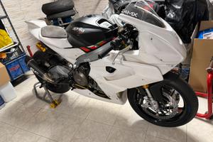 Aprilia ra 660 trofeo