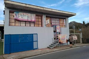 Palazzina due livelli con parcheggio
