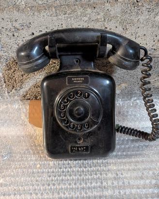 telefono nero da parete  vintage 