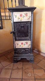 Stufa a legna in ghisa e acciaio castelmonte+p.leg