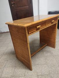 Scrivania in legno studio