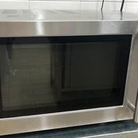 Forno a microonde professionale in inox