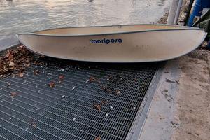Barca Mariposa pieghevole a remi e fuoribordo