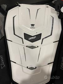 Paraschiena/pettorina Leatt