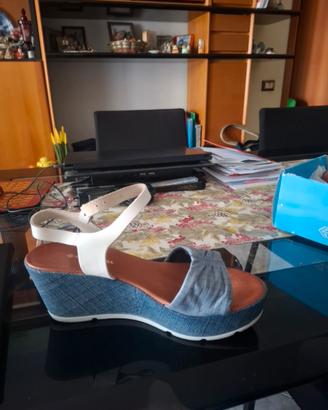 sandali sanagens