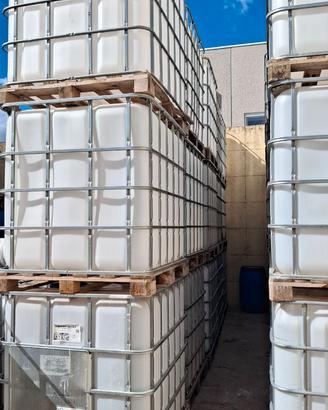 Cisterna plastica 1000 Lt per Acqua su Pallet 30€