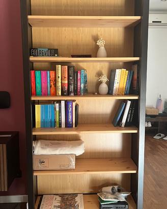 Libreria IKEA HEMNES