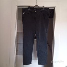 Jeans neri Fiorella Rubino Mod. GIada Skinny Push