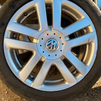 Cerchi originali vw golf 5 plus con gomme estive