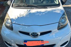 Toyota aygo 5 porte