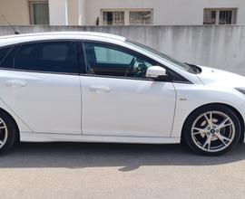 FORD Focus ST 3 °serie line 1000