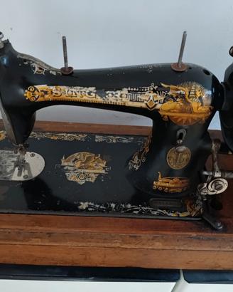 macchina da cucire  Singer vintage portatile 