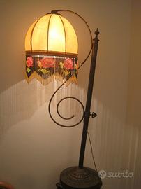 Lume stile Veneziana Liberty in ottone e perline