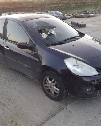 Renault Clio 1.2 benz 16 v 07 Ricambi