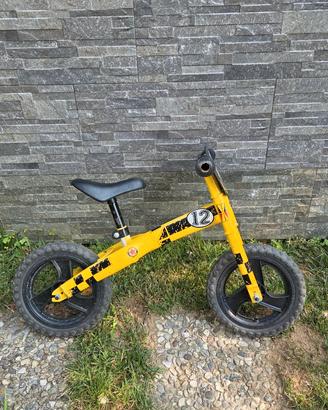 Bicicletta senza pedali