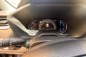 RAV 4 ruote motrici, mod. Style, hybrid