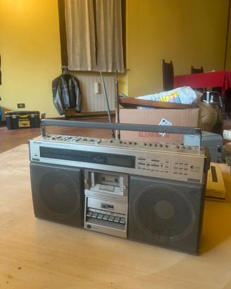 Boombox Sharp GF-9595 "The Searcher" Vintage-RARO