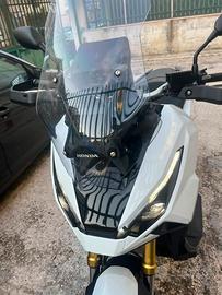 Honda x-adv 750