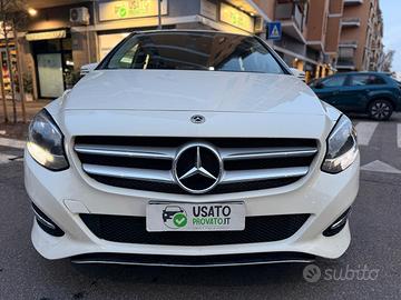 Mercedes-benz B 200 d Automatic Premium