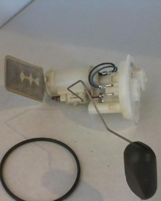 POMPA CARBURANTE SUZUKI SIXTEEN 125/150 USATA 1510