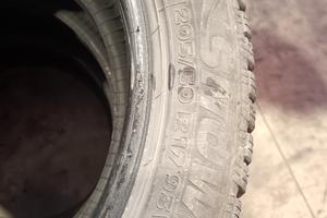 gomme M+S 205/50/17