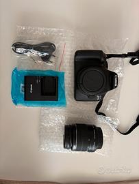 Canon EOS 2000D Reflex – Pari al nuovo