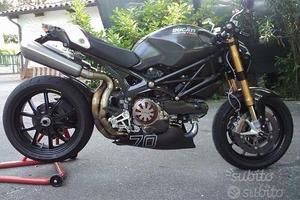 Accessori ricambi carbonio ducati monster