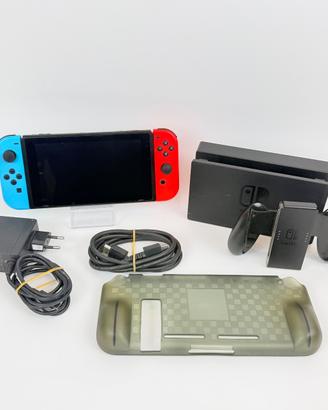 Console Nintendo Switch V1 + Accessori - Testata