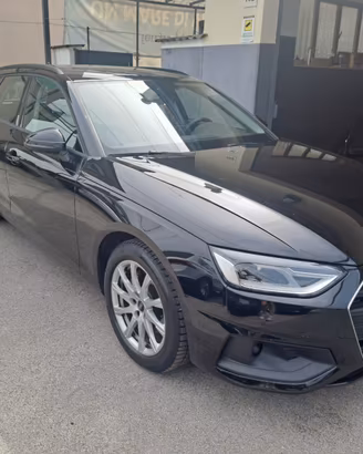 Audi A4 Avant 35 2.0 TDI 163CV mhev S-tronic