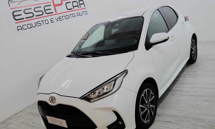 TOYOTA Yaris 1.5 5 porte Dynamic 30.000 KM