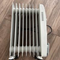 Calorifelo ad elettricità con presa