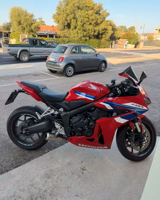 Cbr 650 r e-clutch 2024