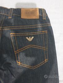 Jeans bambino armani taglia 10 anni.