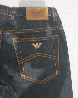 Jeans bambino armani taglia 10 anni.