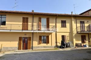 LUMINOSO BILOCALE AL PRIMO PIANO