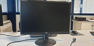 Schermo Lcd 22' pollici marca Lg