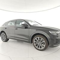 Audi Q8 45 TDI quattro tiptronic Sport