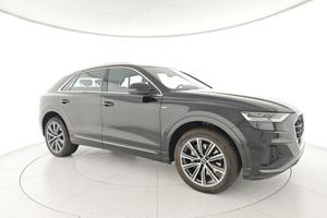Audi Q8 45 TDI quattro tiptronic Sport