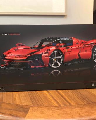 LEGO Ferrari Daytona SP3
