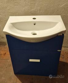 Mobiletto per bagno