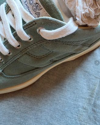 Hogan Interactive Menta 41.5 (7.5)
