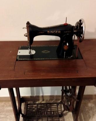 Singer 15 Centenario 1951 Mobile Ghisa