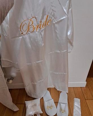 Vestaglia sposa porta fedi bride