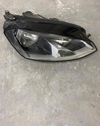 Faro anteriore destro golf 7 2016