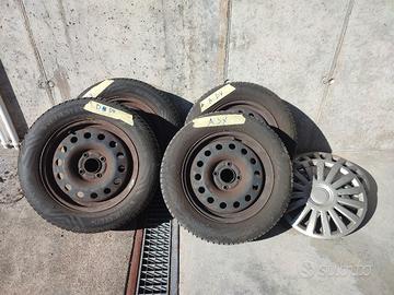 cerchi 15" J6 + gomme vredstein seminuove