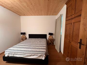 Letto matrimoniale (struttura e materasso)