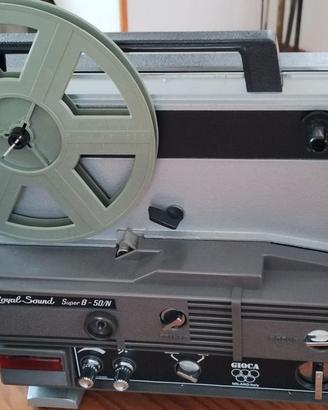 Vero cimelio Video proiettore ROYAL SOUND Super 8